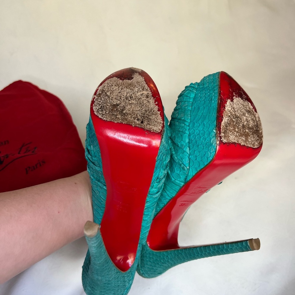 SALE!!! Christian Louboutin turquoise peep toe, size 37 1/2 - Picture 9 of 13